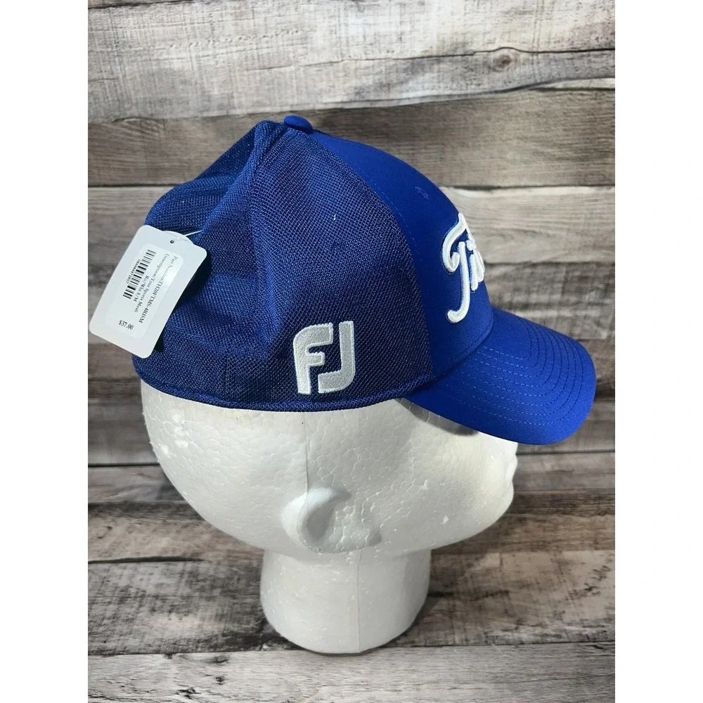 Titleist‎ Tour Sport Mesh Fitted Golf Hat - Blue Size Sm/Med